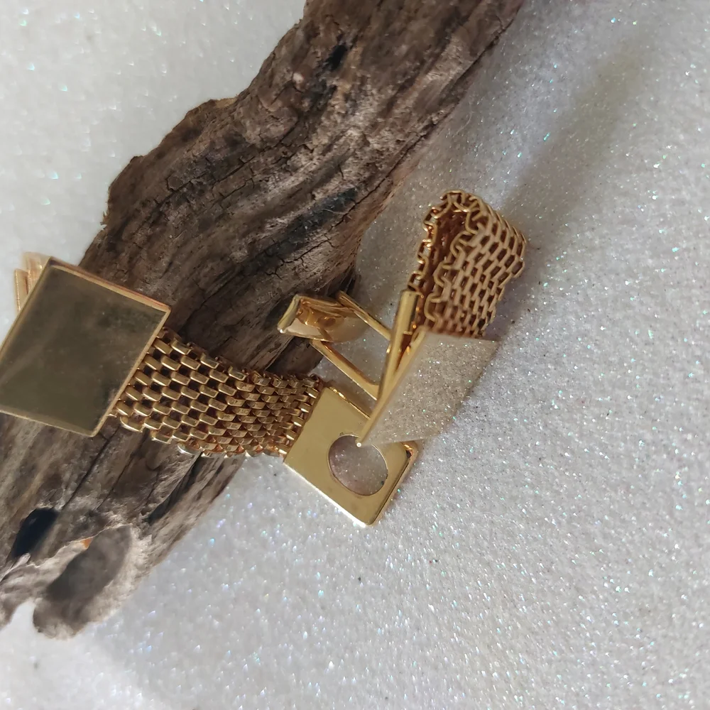 Dante Gold Mesh Cuff Links with Textured Design, Estate Jewelry, Vintage